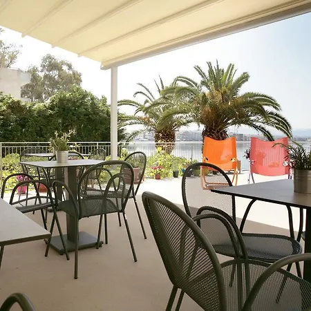 Theoxenia 3* Λουτράκι