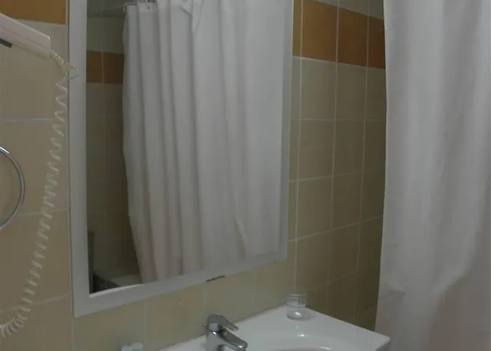 Ξενοδοχείο Theoxenia Λουτράκι