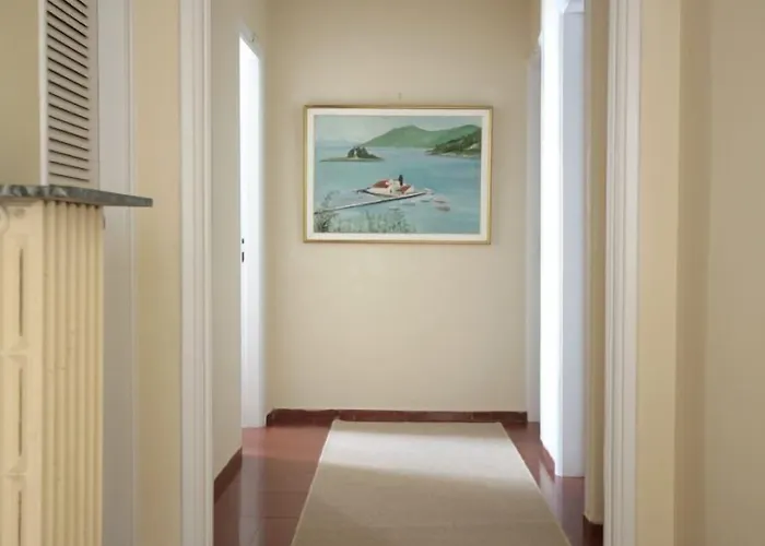 Theoxenia 3* לוטראקי