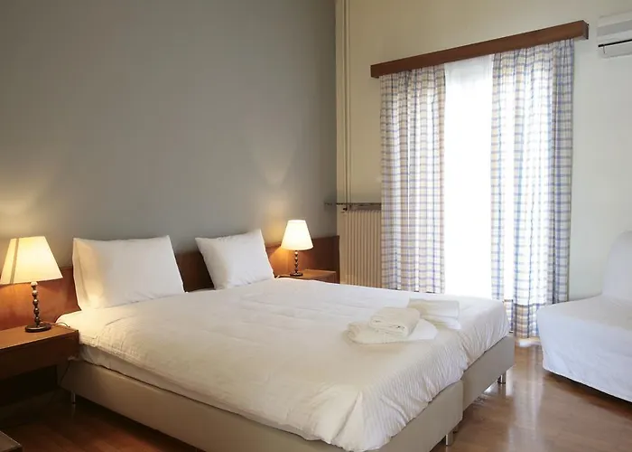 Theoxenia Λουτράκι